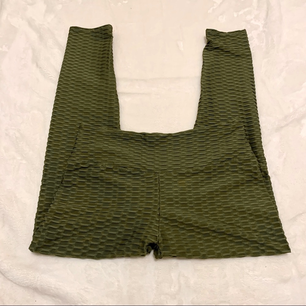 Energyfit wear olive green scrunch booty leggings
